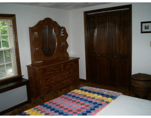 27 Dundee Road Quincy, MA 02171 - Photo 16 of 29 Gallery Image 16