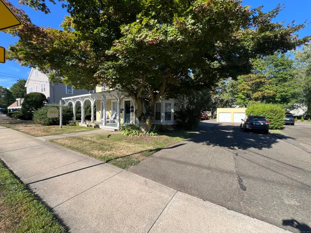 a house view with a outdoor space