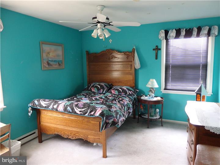 128 Grandview Road Springfield, PA 19064 - Photo 16 of 25 Bedroom 2