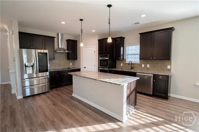 $2,850 | 123 Grimsby Road, Savannah, GA 31407