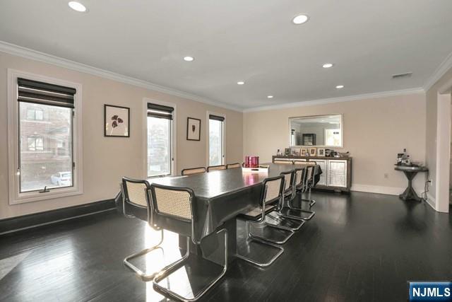 357 Tom Hunter Road Fort Lee, NJ 07024 - Photo 3 of 13