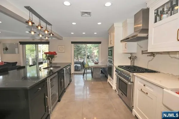 $8,600 | 357 Tom Hunter Road, Fort Lee, NJ 07024