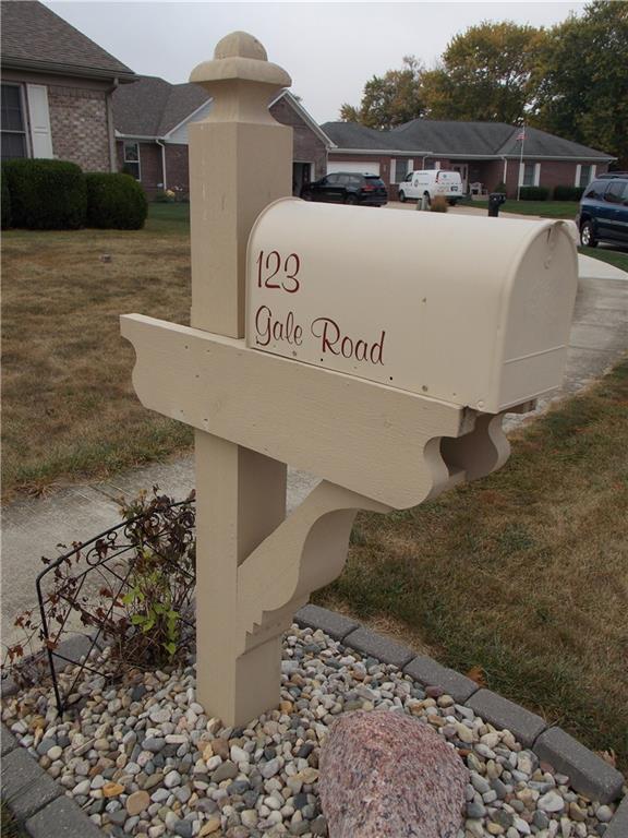 123 Gale Road Danville, IN 46122 - Photo 4 of 27 Gallery Image 4