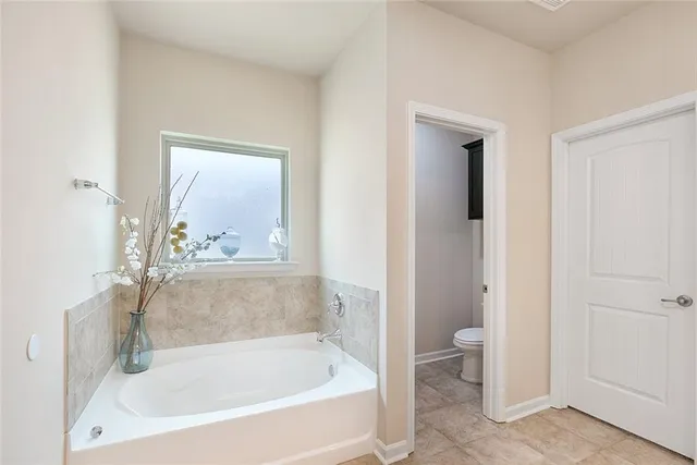 $360,000 | 724 Lakeshore Village Drive, Slidell, LA 70461