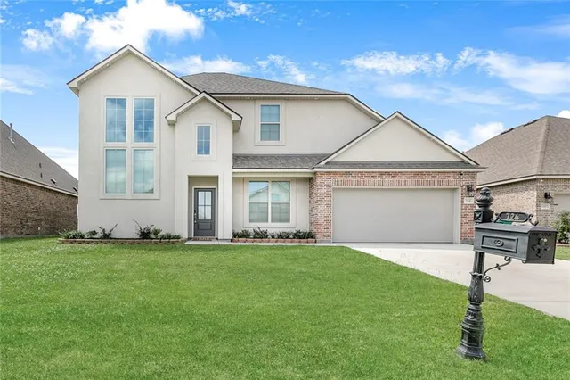 $360,000 | 724 Lakeshore Village Drive, Slidell, LA 70461