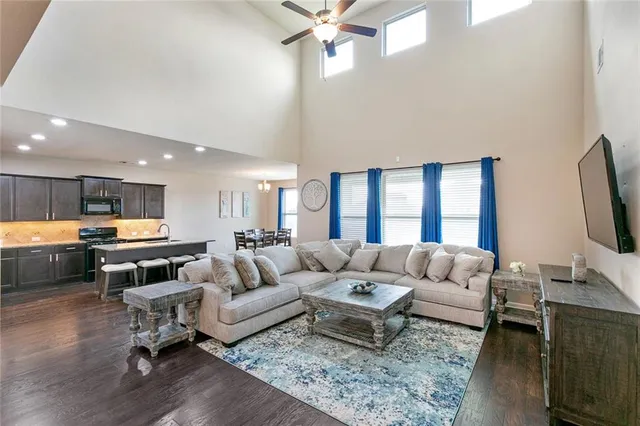 $360,000 | 724 Lakeshore Village Drive, Slidell, LA 70461