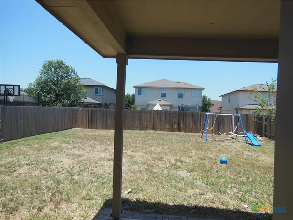 $1,900 | 753 Great Oaks Drive, New Braunfels, TX 78130