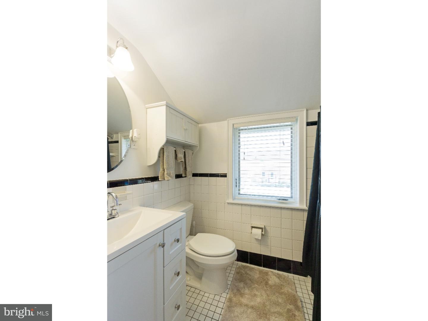 511 Johnson Avenue Ridley Park, PA 19078 - Photo 11 of 18 Bathroom