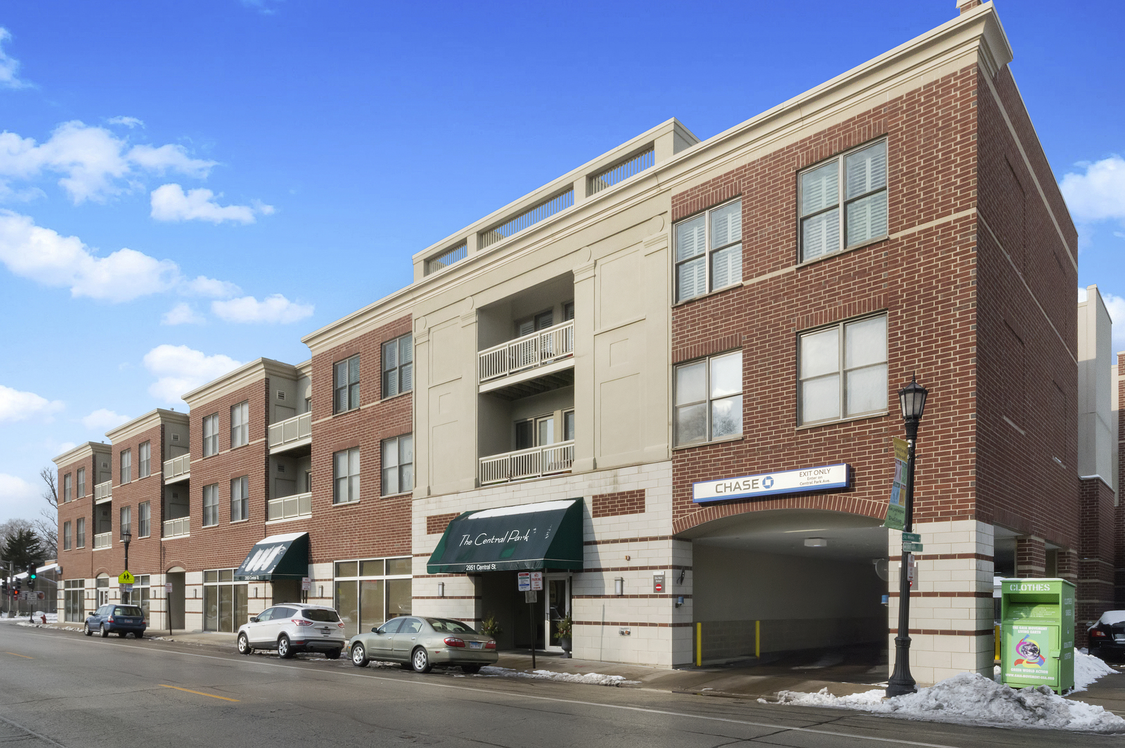 2951 Central Street, Unit 209 Evanston, IL 60201 - Photo 1 of 25