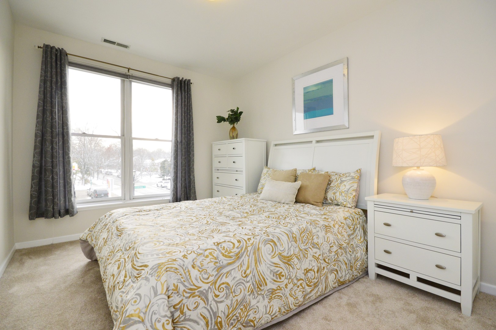 2951 Central Street, Unit 209 Evanston, IL 60201 - Photo 13 of 25