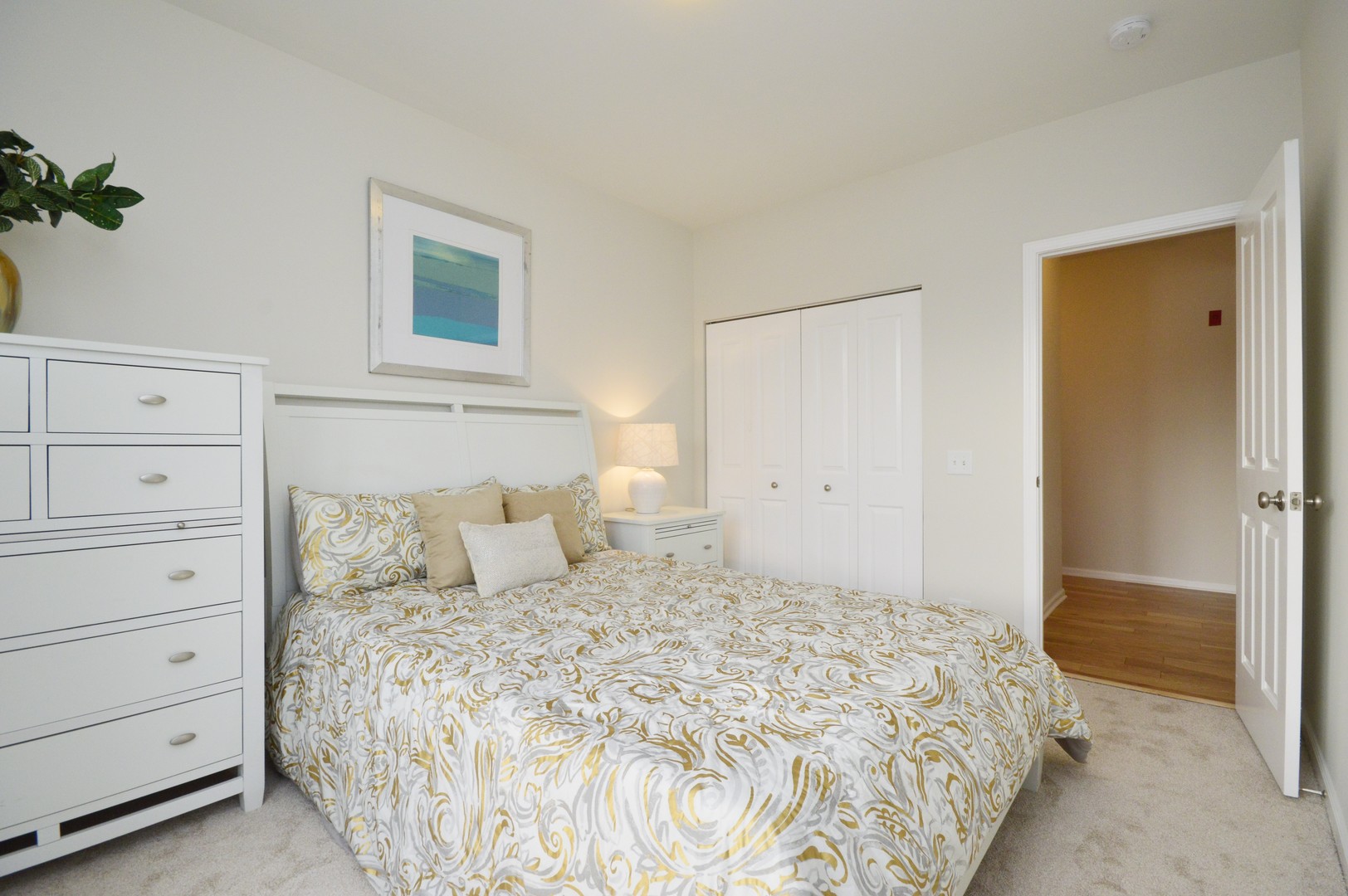 2951 Central Street, Unit 209 Evanston, IL 60201 - Photo 14 of 25