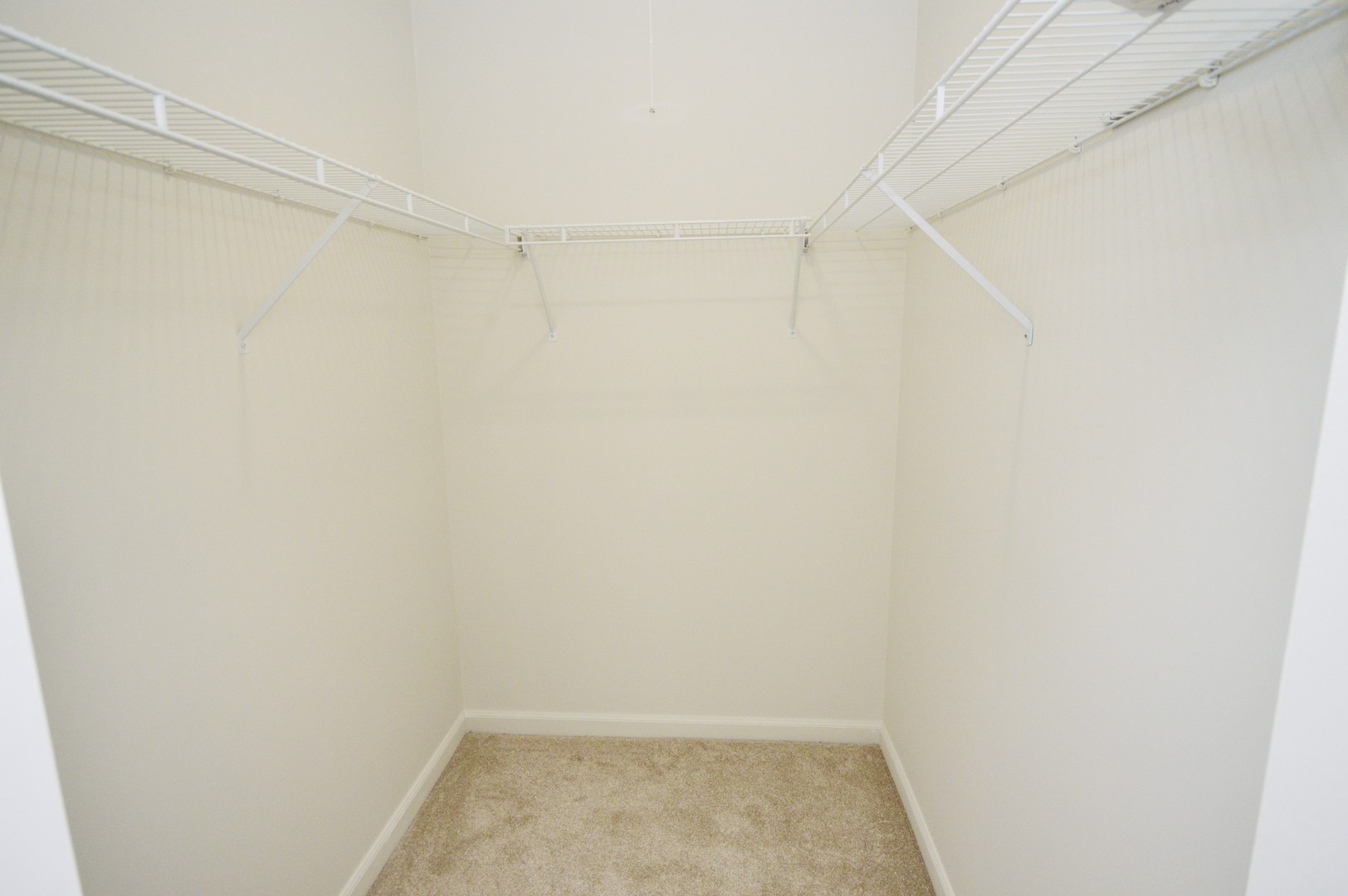 2951 Central Street, Unit 209 Evanston, IL 60201 - Photo 10 of 25