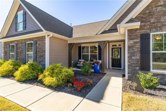 $500,000 | 1400 Motsinger Road, Winston-Salem, NC 27107