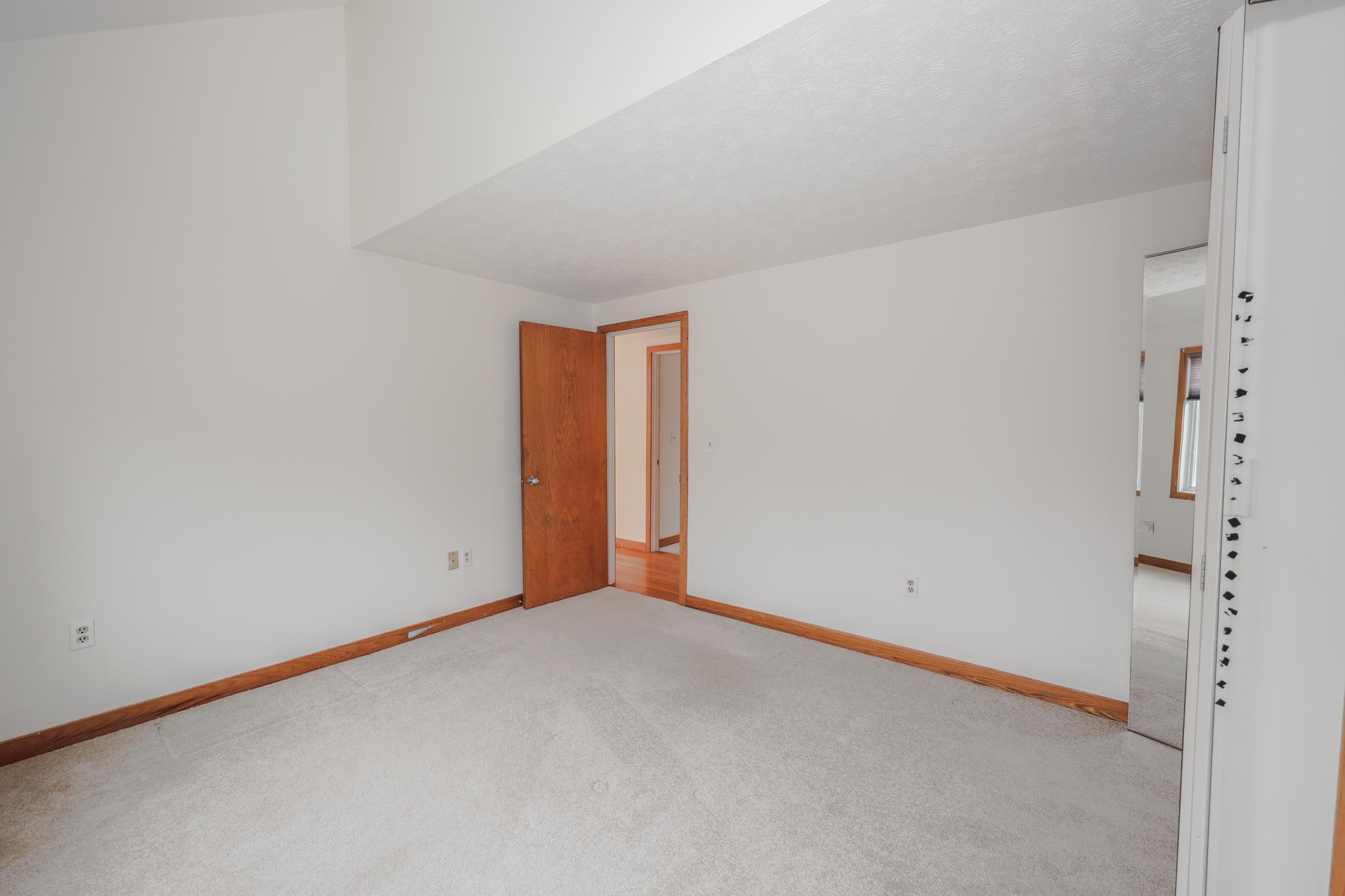 98 Dow Road Hollis, NH 03049 - Photo 32 of 52