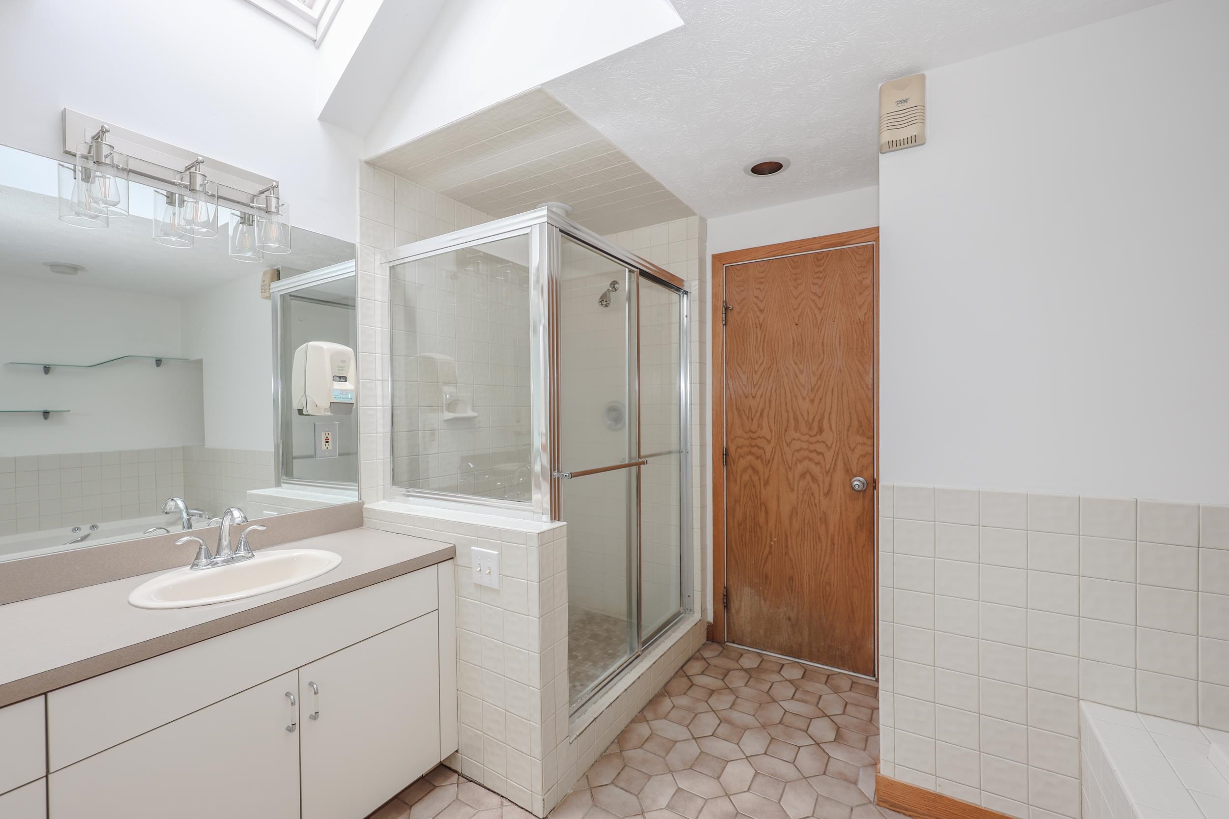 98 Dow Road Hollis, NH 03049 - Photo 38 of 52