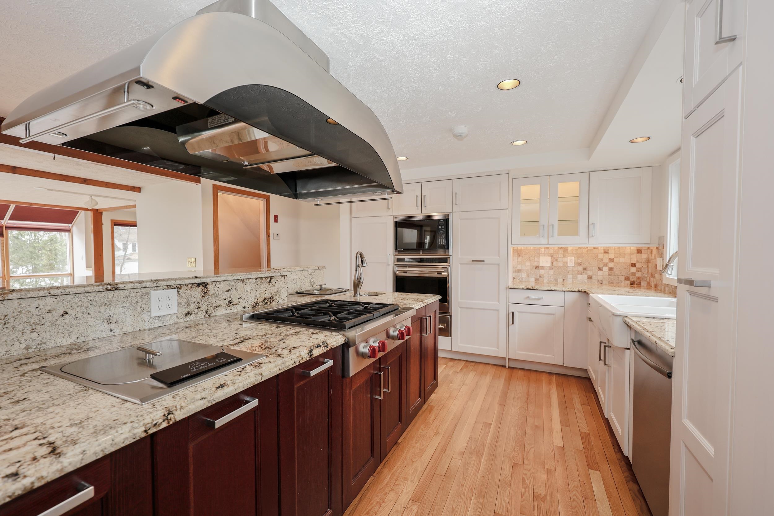 98 Dow Road Hollis, NH 03049 - Photo 5 of 52