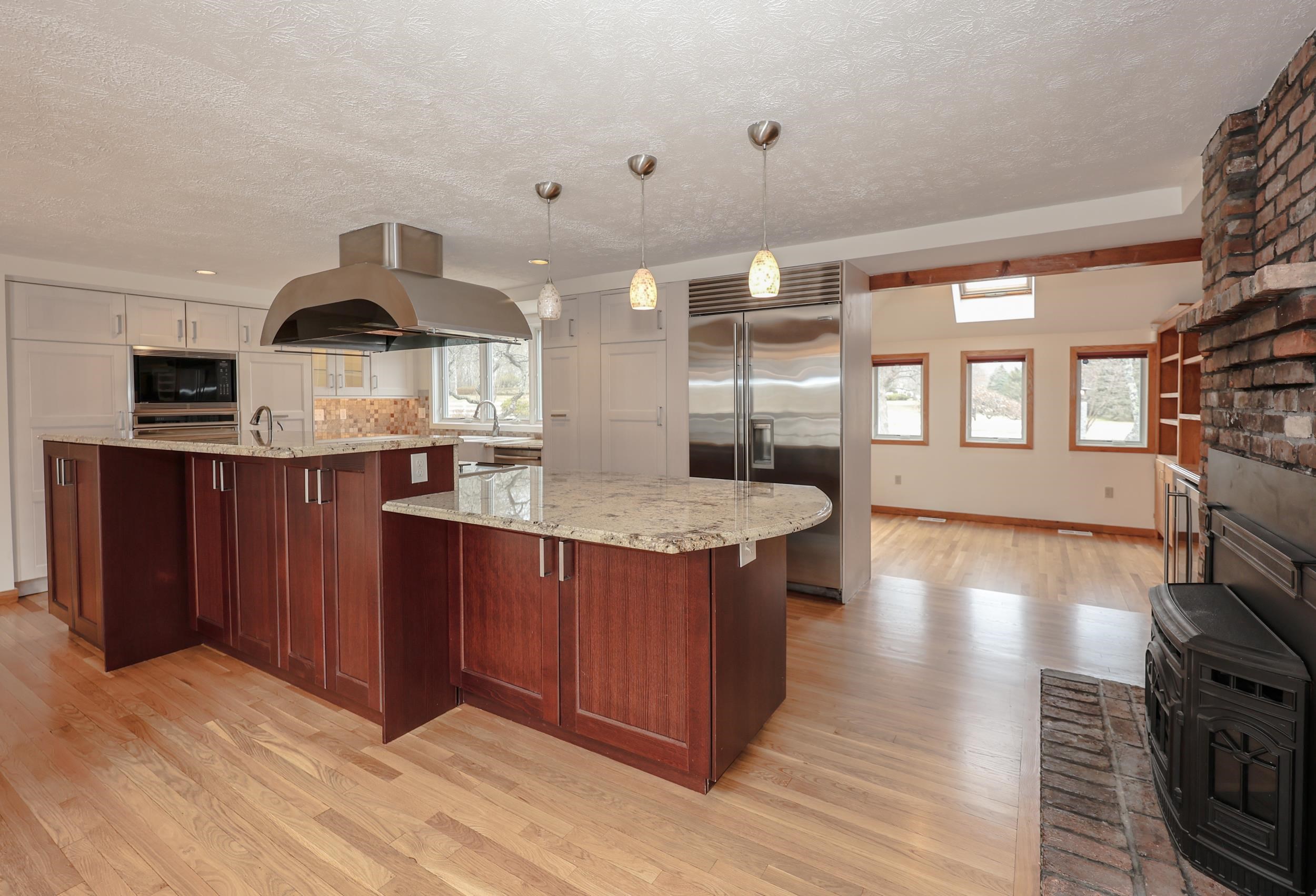 98 Dow Road Hollis, NH 03049 - Photo 7 of 52