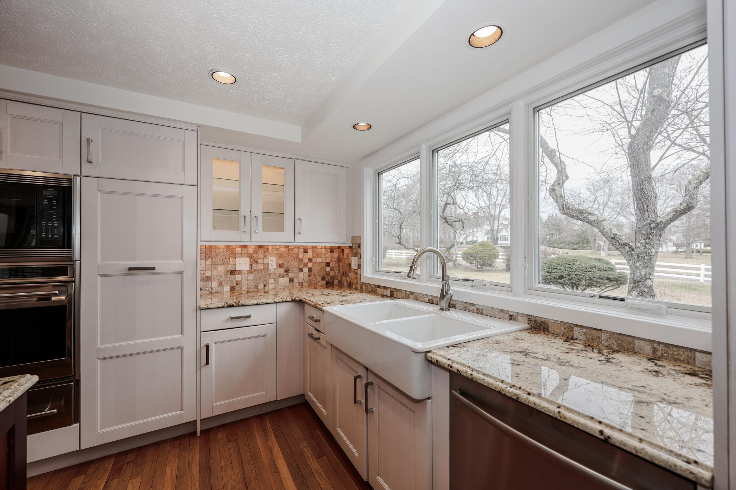 98 Dow Road Hollis, NH 03049 - Photo 9 of 52