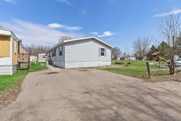 $100,000 | 511 Elm Street East, Buffalo, MN 55313