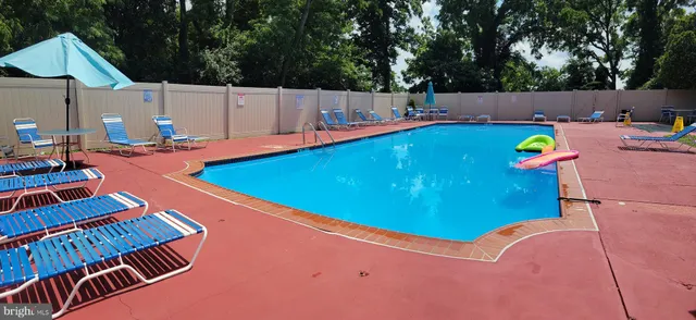 $137,500 | 46 Township Line Road, Unit 305, Elkins Park, PA 19027