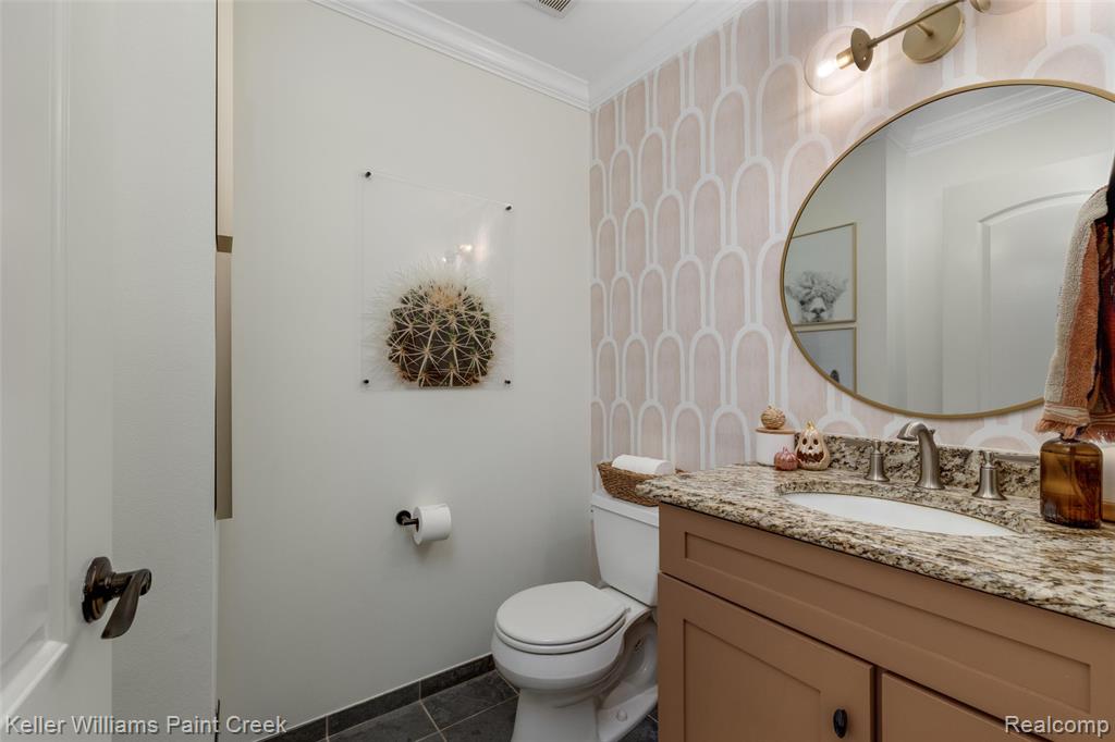 912 East Gunn Road Rochester, MI 48306 - Photo 22 of 49