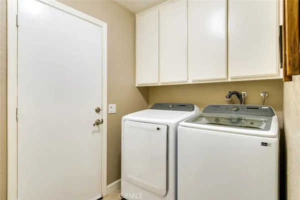 $1,175,000 | 2009 North Shorewood Avenue, Upland, CA 91784