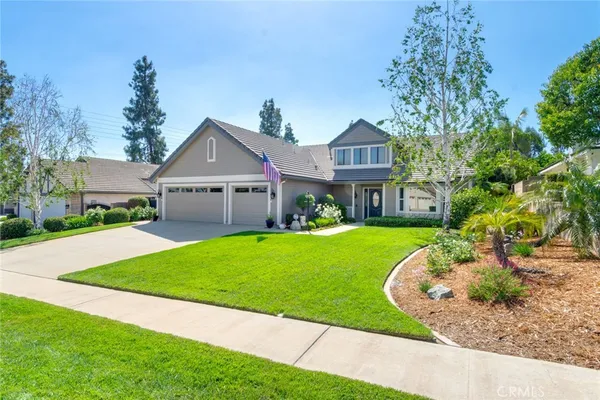 $1,175,000 | 2009 North Shorewood Avenue, Upland, CA 91784