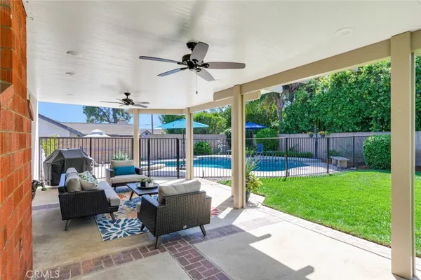 $1,175,000 | 2009 North Shorewood Avenue, Upland, CA 91784