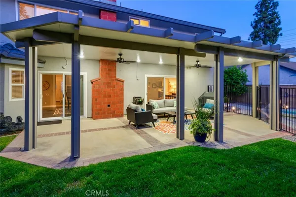 $1,175,000 | 2009 North Shorewood Avenue, Upland, CA 91784