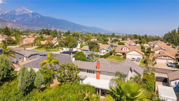 $1,175,000 | 2009 North Shorewood Avenue, Upland, CA 91784