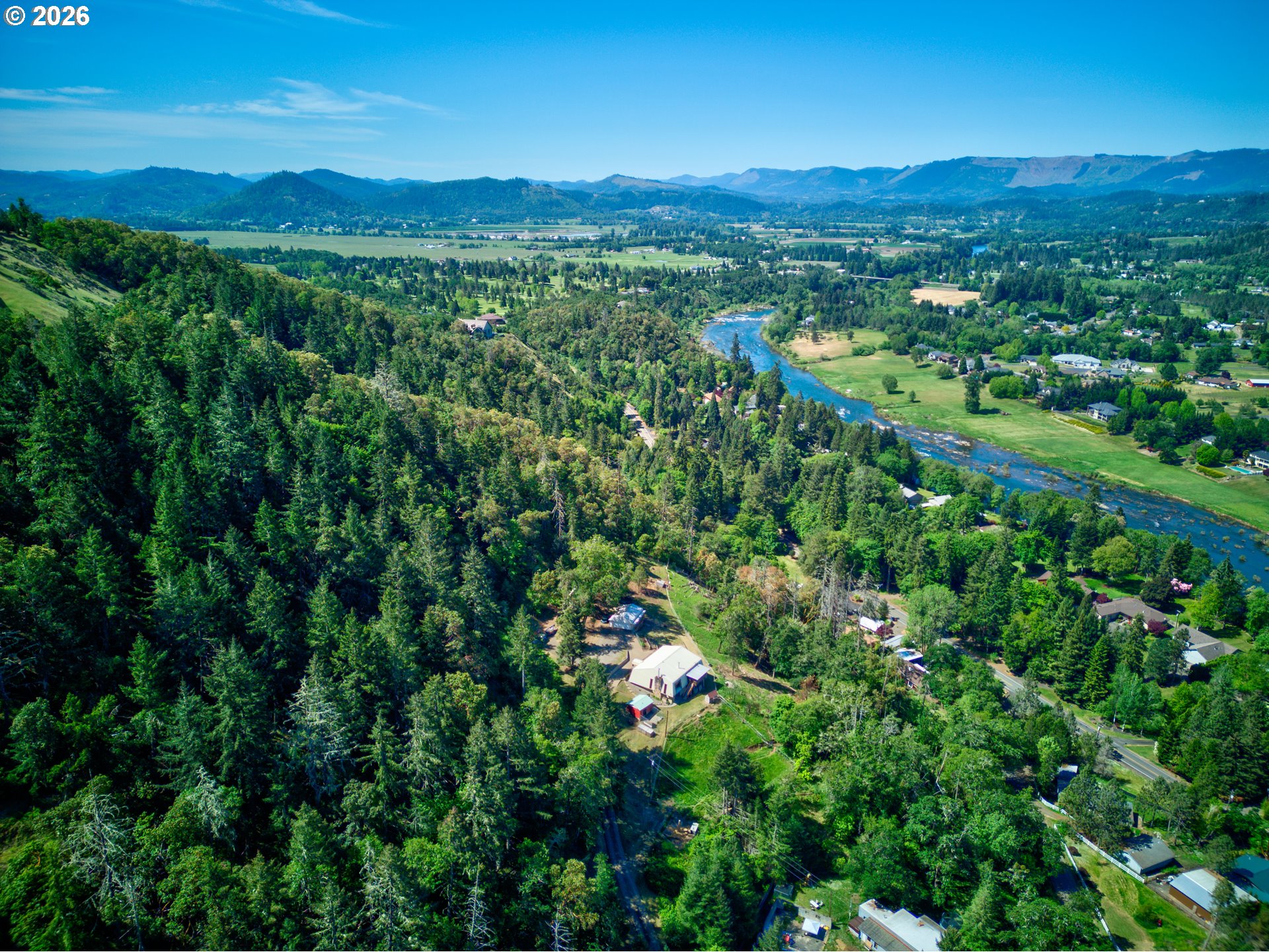331 Hemlock Lane Roseburg, OR 97471 - Photo 40 of 44