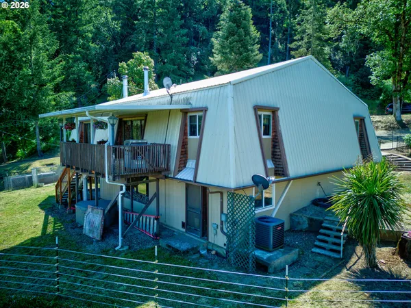 $649,000 | 331 Hemlock Lane, Roseburg, OR 97471