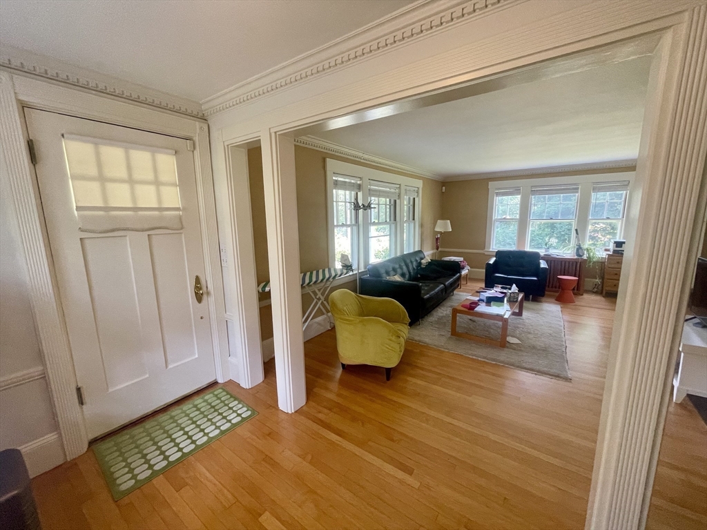 273 Main Street Wayland, MA 01778 - Photo 7 of 33