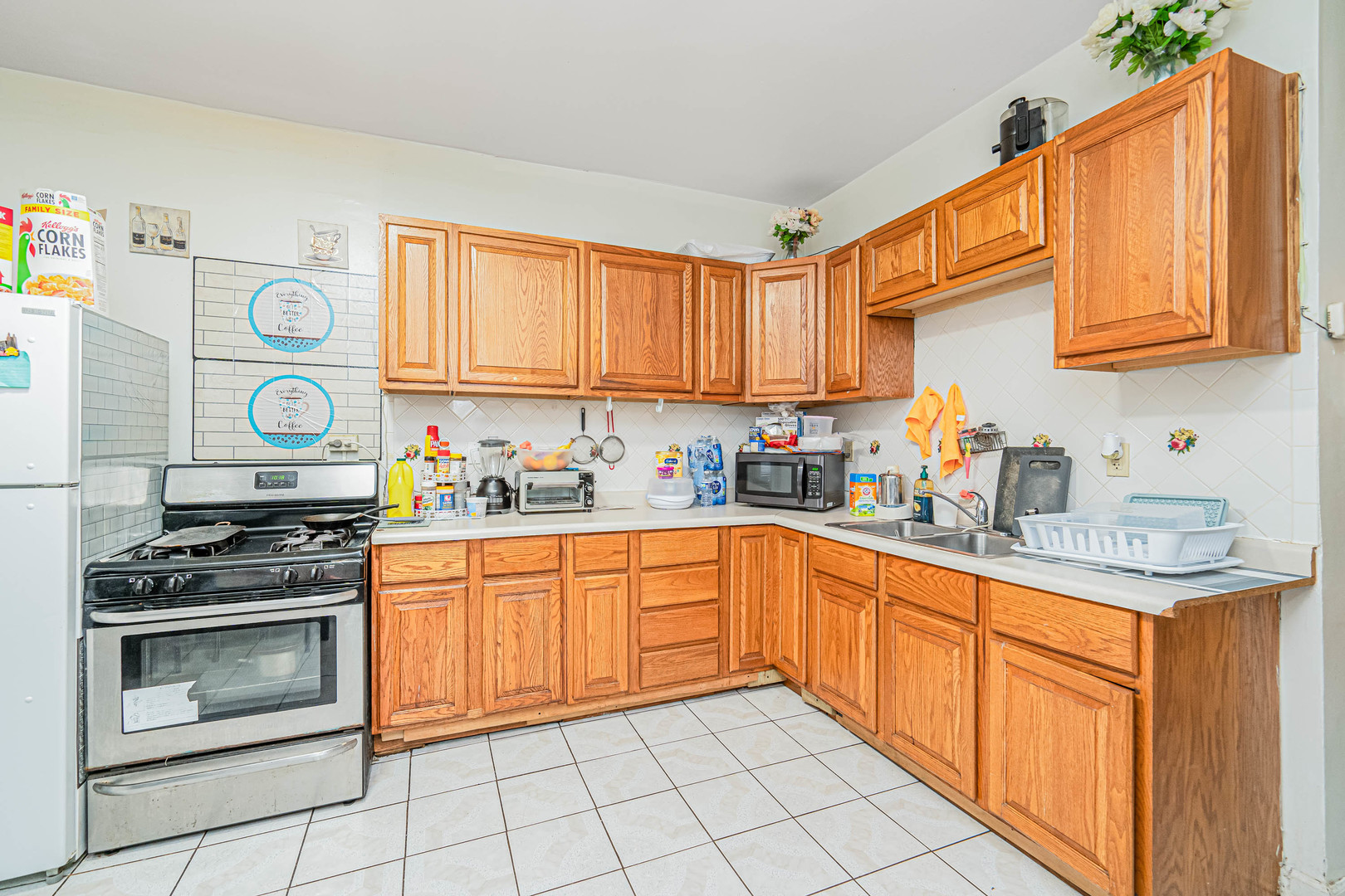 2153 North Keystone Avenue Chicago, IL 60639 - Photo 8 of 26 Gallery Image 8
