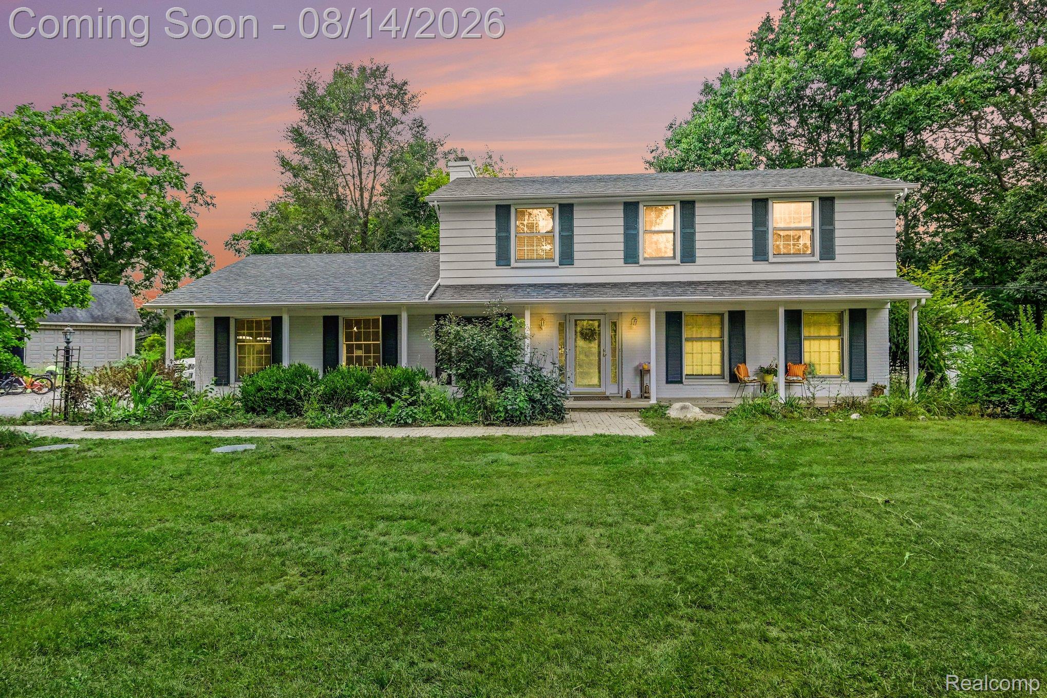 11042 West Mount Morris Road Flushing, MI 48433 - Photo 2 of 39 001_file_1641.jpg