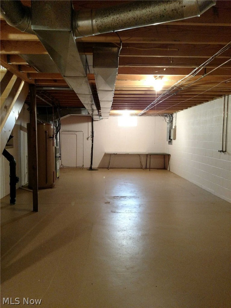2608 Charing Cross Road Northwest Canton, OH 44708 - Photo 22 of 24 Over 800 square feet of immaculate storage, plus two crawl spaces.