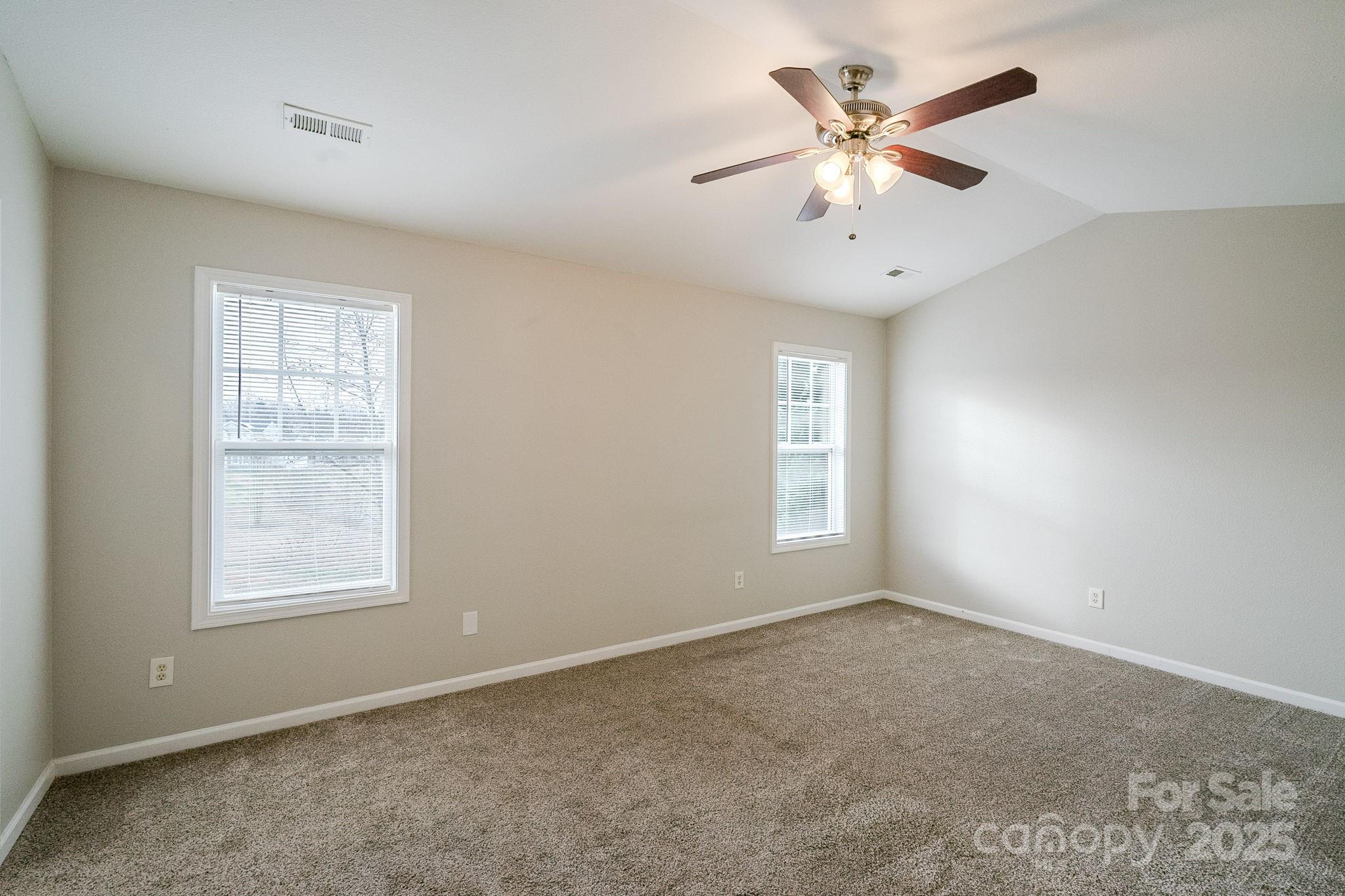 6143 Raisin Tree Lane Charlotte, NC 28215 - Photo 16 of 37