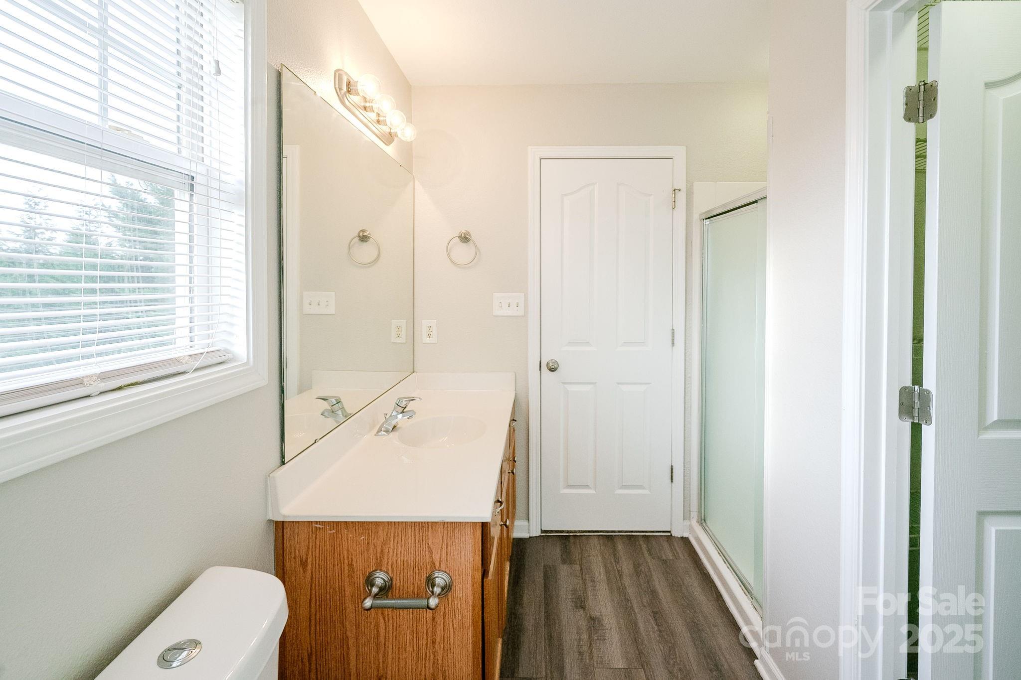 6143 Raisin Tree Lane Charlotte, NC 28215 - Photo 20 of 37