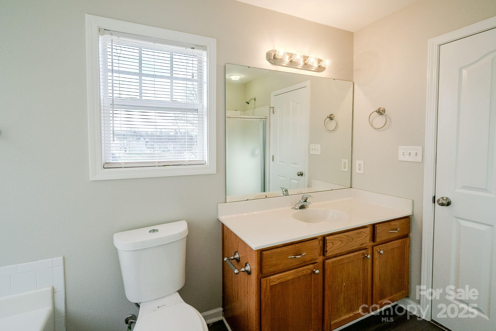 6143 Raisin Tree Lane Charlotte, NC 28215 - Photo 21 of 37