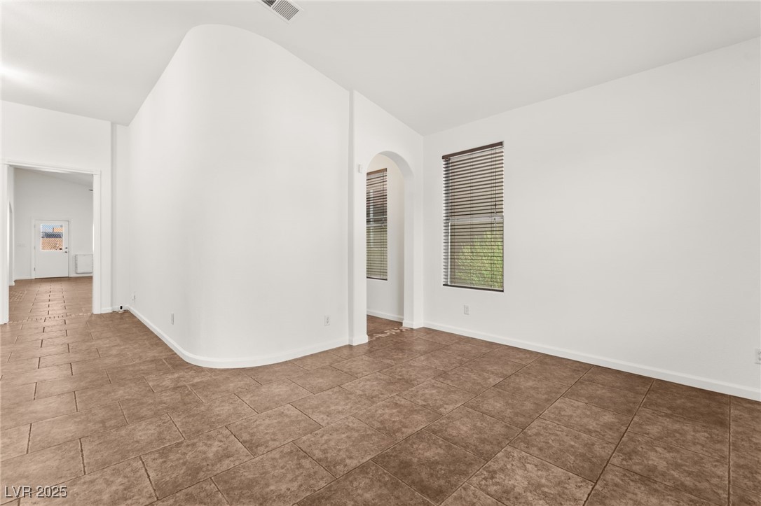 820 Wintersweet Road Henderson, NV 89015 - Photo 13 of 58 Gallery Image 13