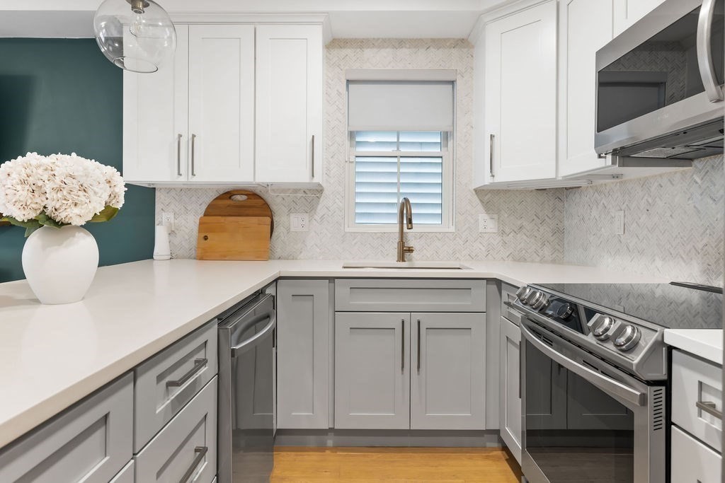 337 Chelsea Street, Unit 1 Boston, MA 02128 - Photo 4 of 15