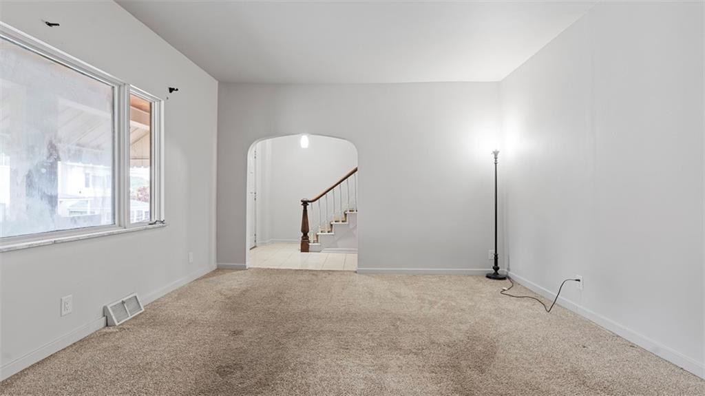 415 Wilcox Street Carnegie, PA 15106 - Photo 6 of 30