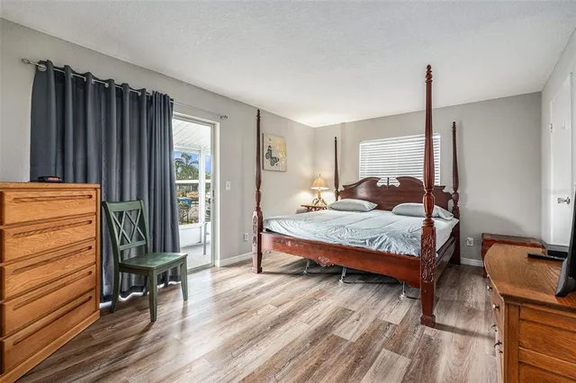 $90,000 | 301 Andover Place South, Unit 175, Sun City Center, FL 33573