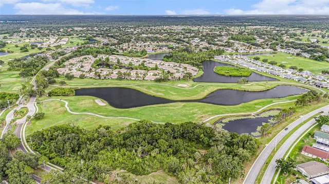 $90,000 | 301 Andover Place South, Unit 175, Sun City Center, FL 33573