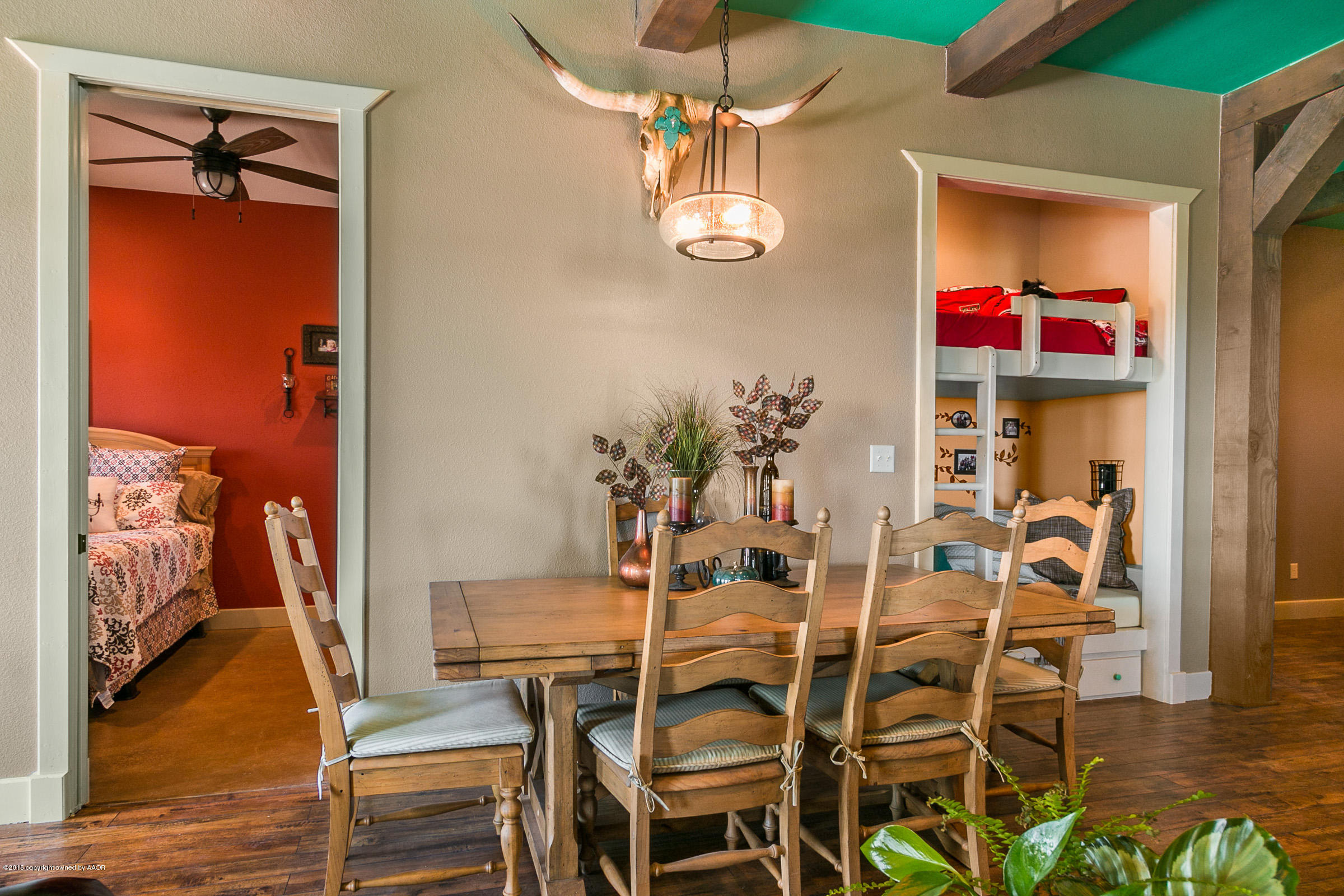 26000 Brown Road Canyon, TX 79015 - Photo 3 of 28 009_Dining Area