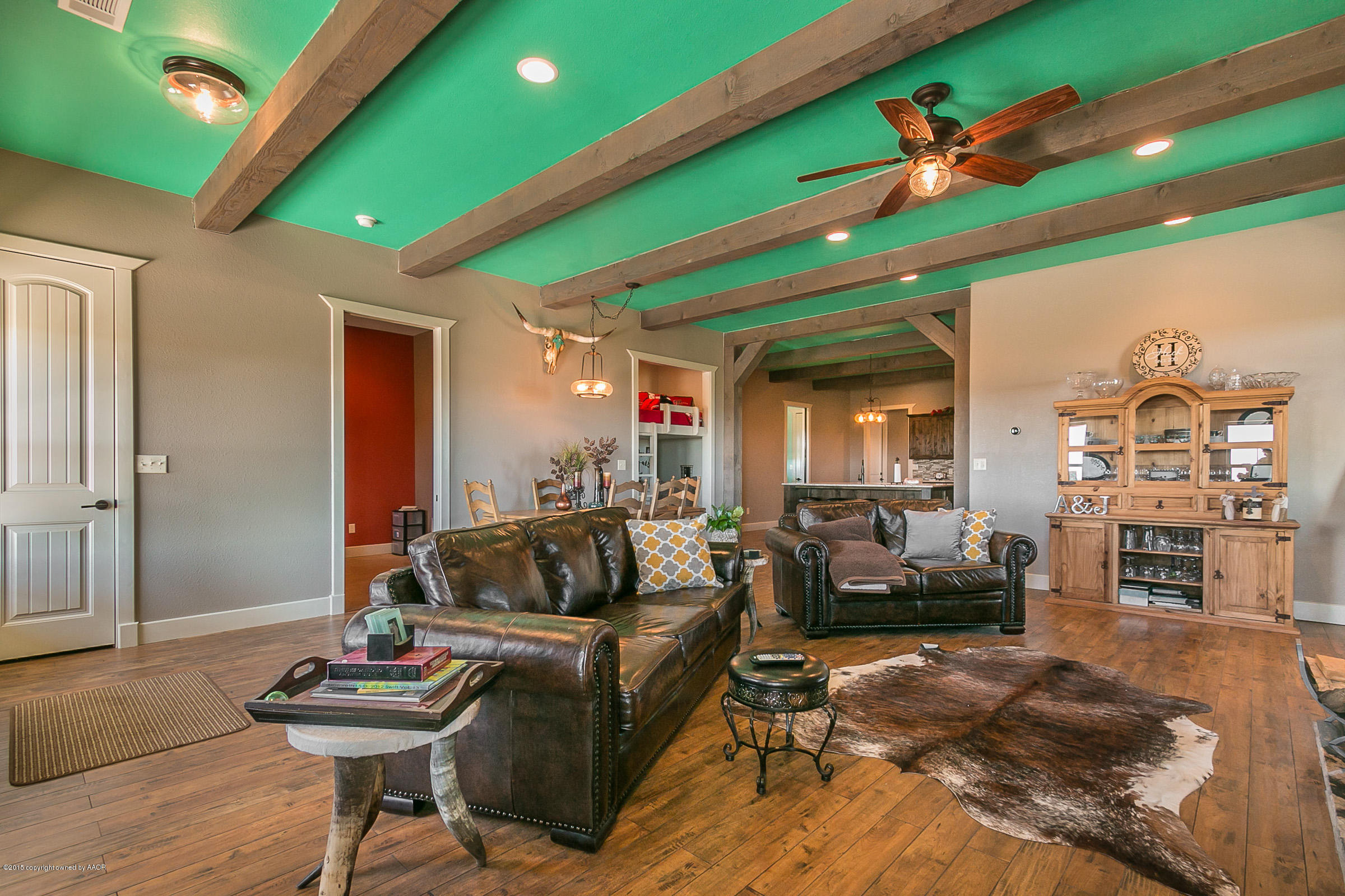 26000 Brown Road Canyon, TX 79015 - Photo 7 of 28 008_Living Area 2