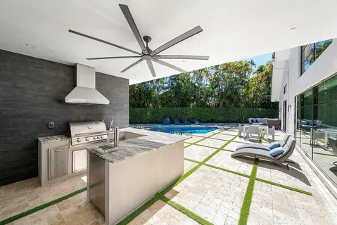 $6,900,000 | 3746 Northwest 53rd Street, Boca Raton, FL 33496