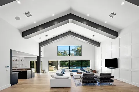 $6,900,000 | 3746 Northwest 53rd Street, Boca Raton, FL 33496