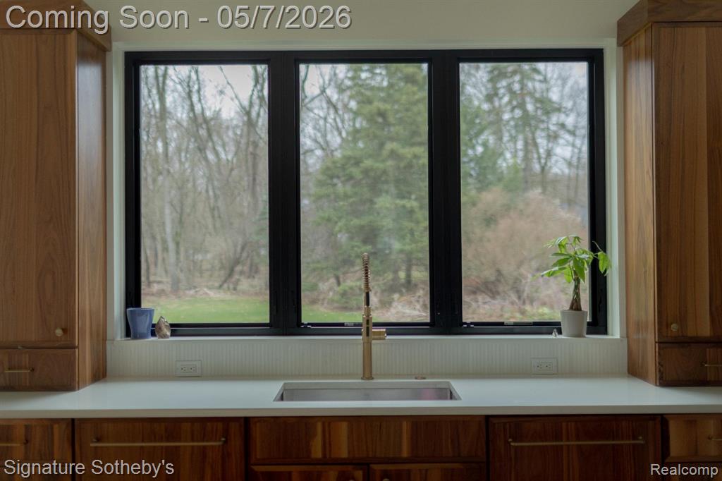 4720 Dover Road Bloomfield Hills, MI 48304 - Photo 30 of 60