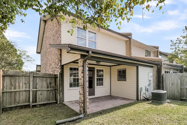 $1,650 | 5737 Dewsbury Lane, North Charleston, SC 29418